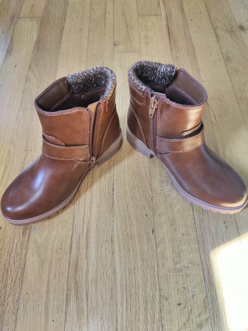 Kids Brown Faux-Leather Winter Boots- Wonder Nation- Size 13 Kids